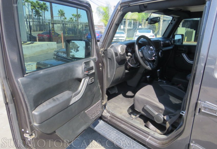 2018 Jeep Wrangler JK Unlimited - Image 19