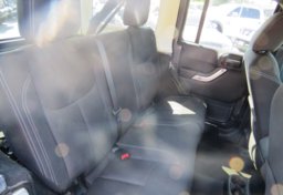 2018 Jeep Wrangler JK Unlimited - Image 30