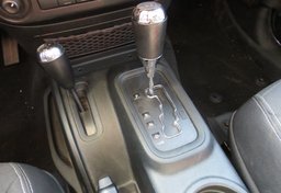 2018 Jeep Wrangler JK Unlimited - Image 36