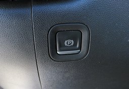 2019 Chevrolet Silverado 1500 - Image 56