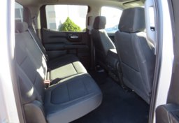 2019 Chevrolet Silverado 1500 - Image 39