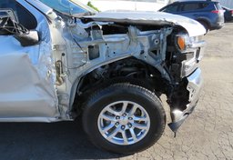 2019 Chevrolet Silverado 1500 - Image 15