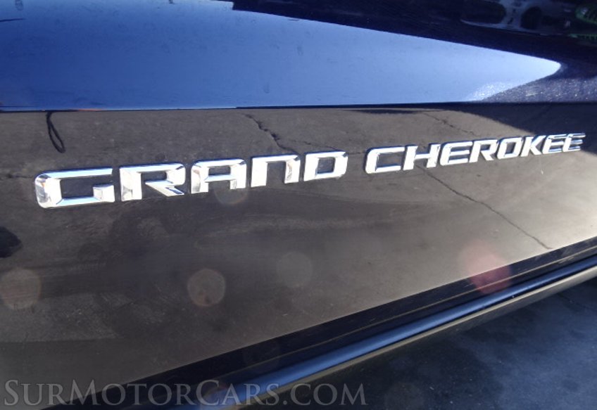 2014 Jeep Grand Cherokee - Image 18