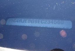 2014 Jeep Grand Cherokee - Image 50