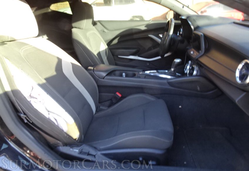 2017 Chevrolet Camaro - Image 22