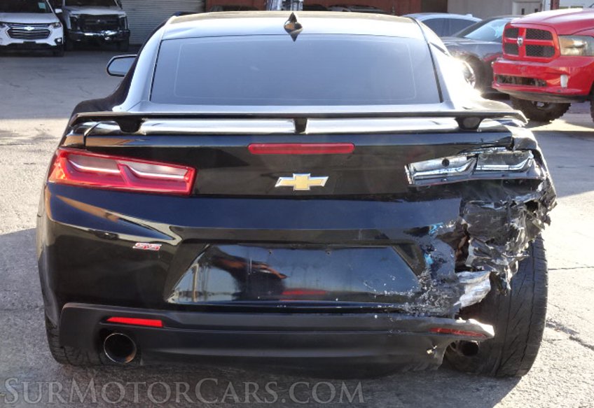 2017 Chevrolet Camaro - Image 11