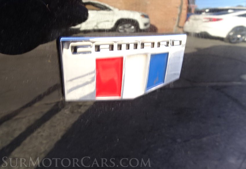 2017 Chevrolet Camaro - Image 17