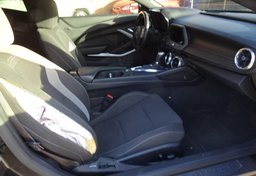 2017 Chevrolet Camaro - Image 24