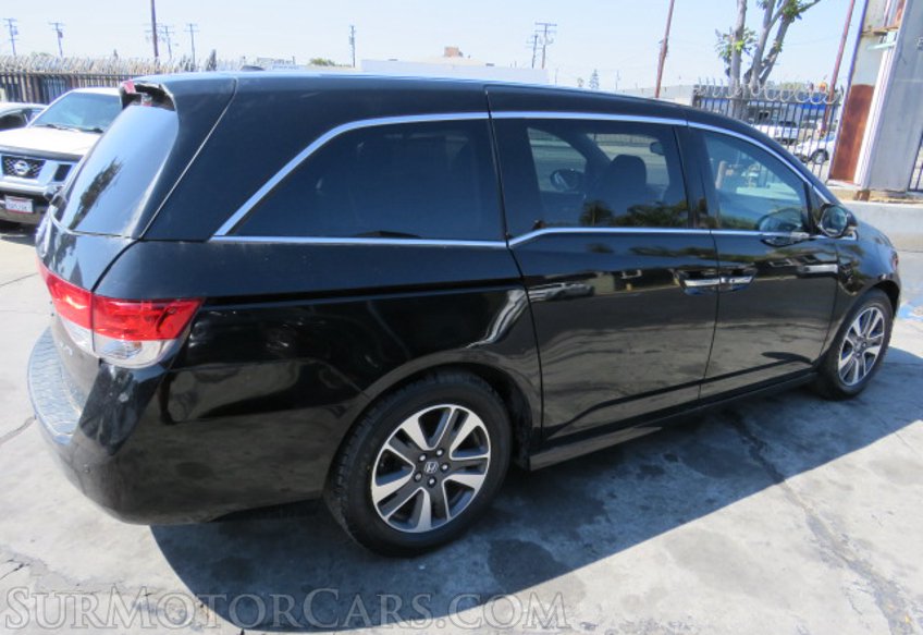 2014 Honda Odyssey - Image 5