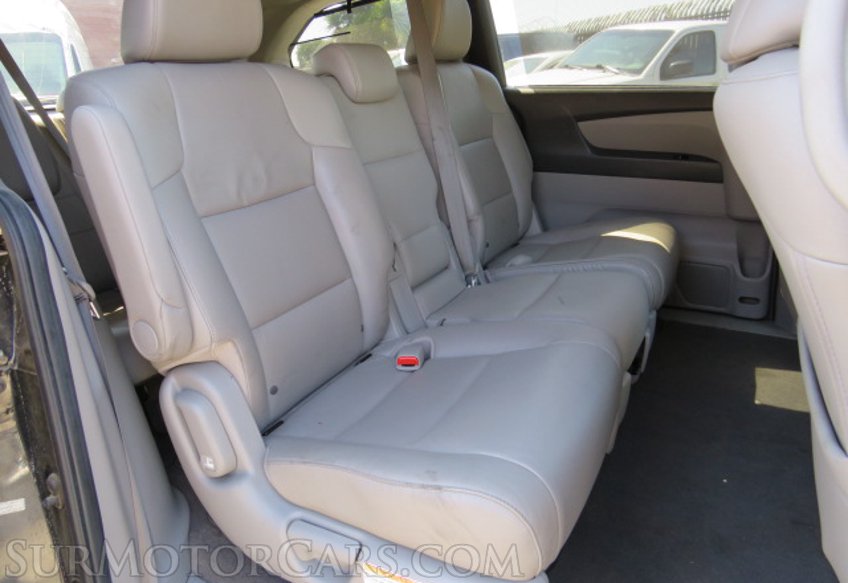 2014 Honda Odyssey - Image 29