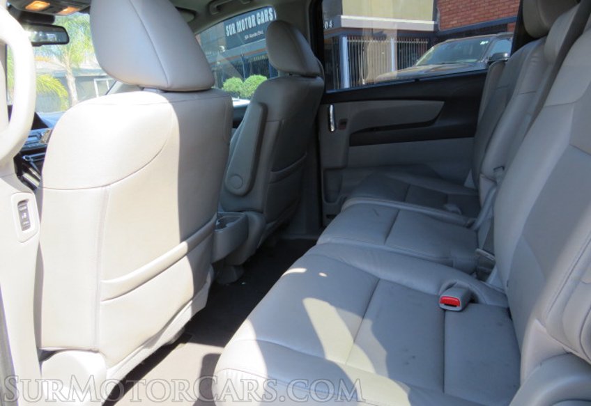 2014 Honda Odyssey - Image 30