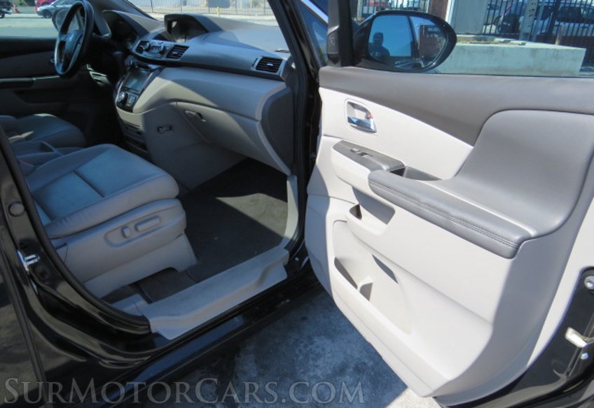 2014 Honda Odyssey - Image 21