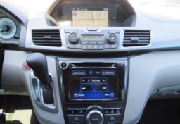 2014 Honda Odyssey - Image 39