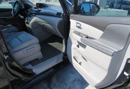 2014 Honda Odyssey - Image 21