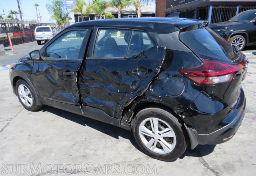 2021 Nissan Kicks - Image 6