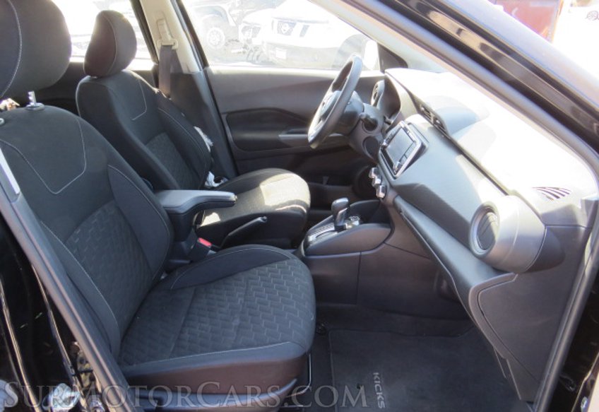 2021 Nissan Kicks - Image 24