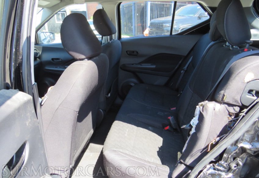 2021 Nissan Kicks - Image 29