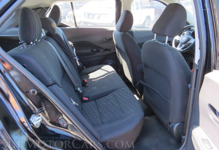 2021 Nissan Kicks - Image 30