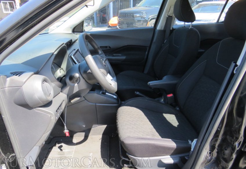 2021 Nissan Kicks - Image 23