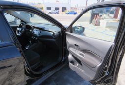 2021 Nissan Kicks - Image 20