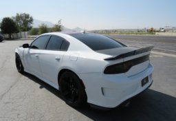 2017 Dodge Charger - Image 5