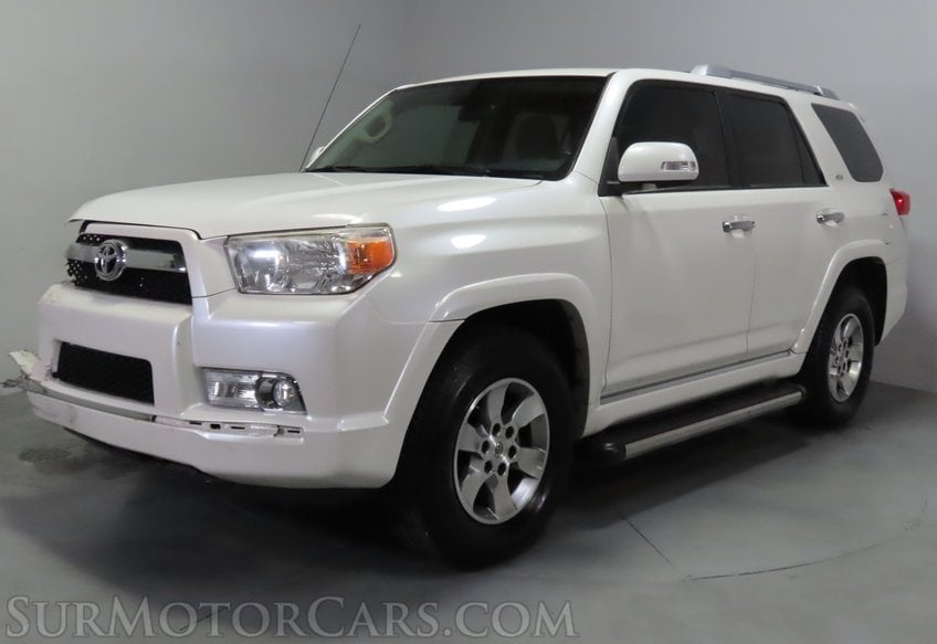 2013 Toyota 4Runner SR5 - Image 3