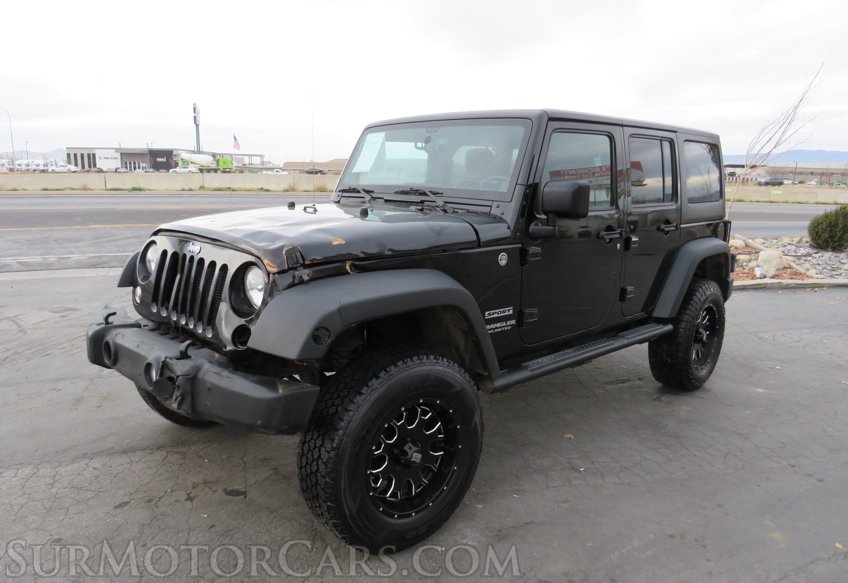 2014 Jeep Wrangler Unlimited - Image 3