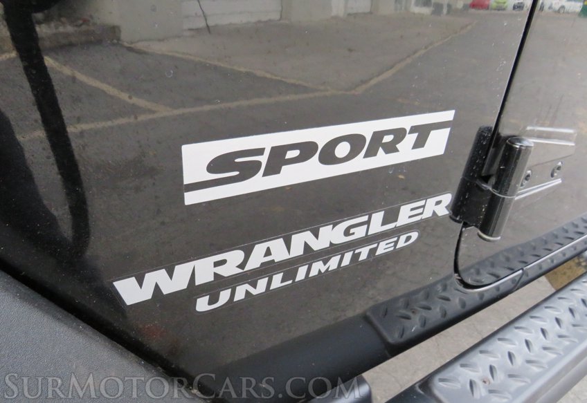 2014 Jeep Wrangler Unlimited - Image 20