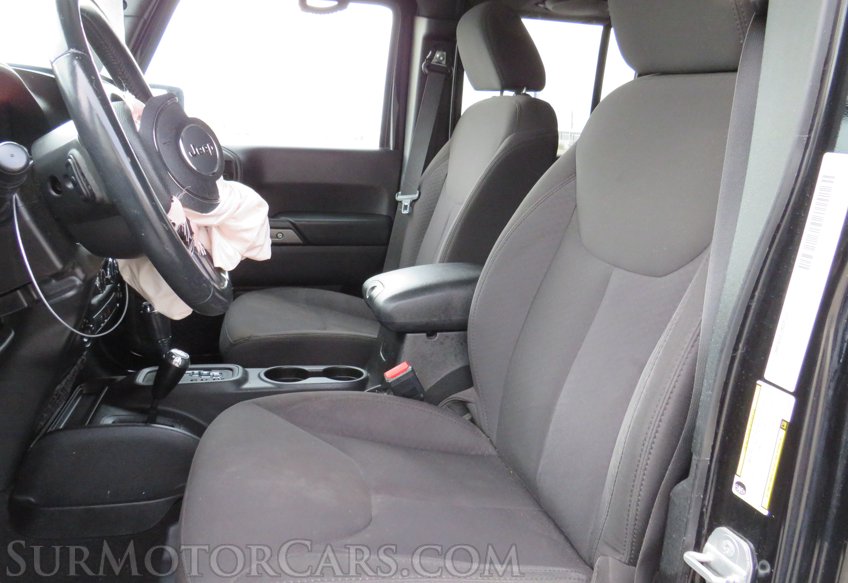 2014 Jeep Wrangler Unlimited - Image 26