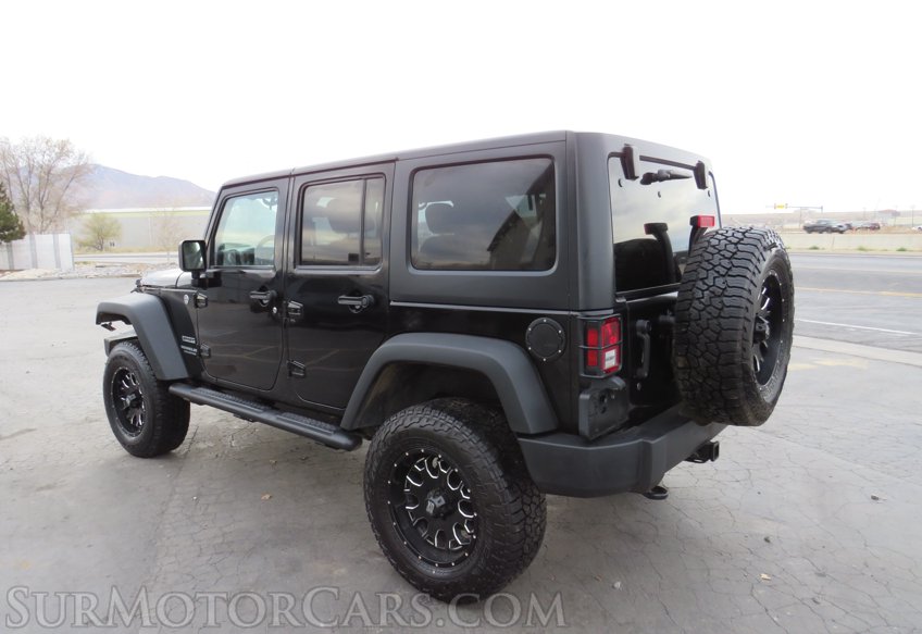 2014 Jeep Wrangler Unlimited - Image 7