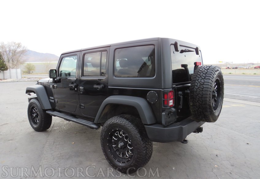 2014 Jeep Wrangler Unlimited - Image 6