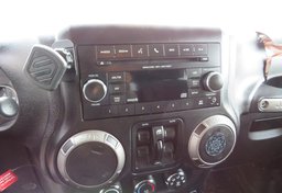 2014 Jeep Wrangler Unlimited - Image 34