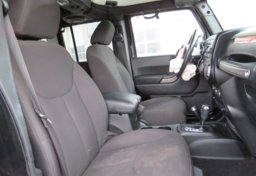 2014 Jeep Wrangler Unlimited - Image 25