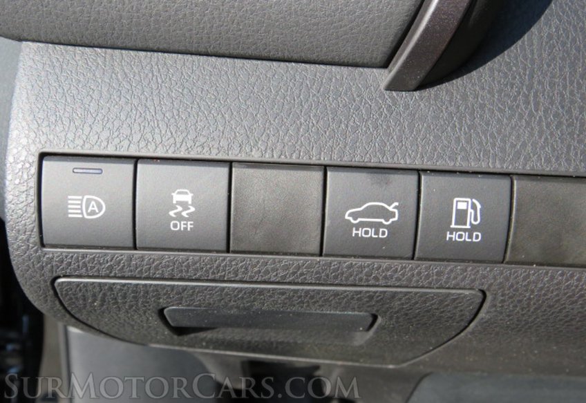 2021 Toyota Camry - Image 39