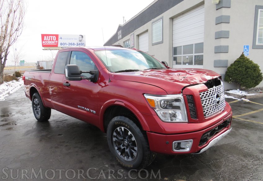 2018 Nissan Titan - Image 4