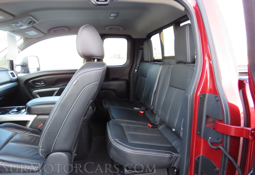 2018 Nissan Titan - Image 33