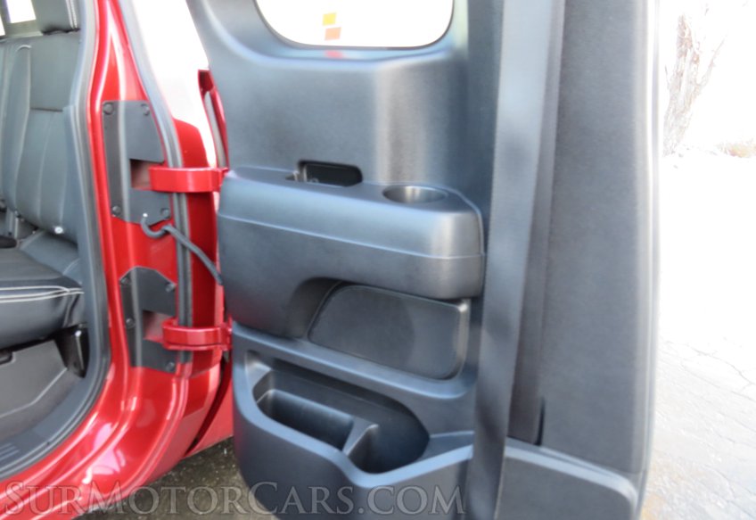 2018 Nissan Titan - Image 56