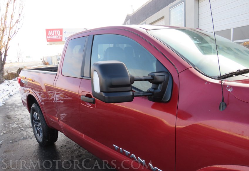 2018 Nissan Titan - Image 12