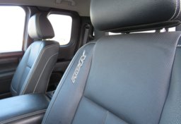 2018 Nissan Titan - Image 52