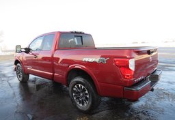 2018 Nissan Titan - Image 8