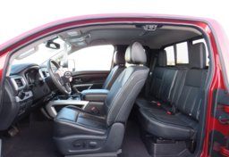 2018 Nissan Titan - Image 31