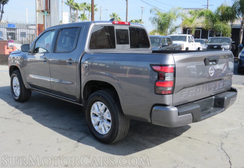 2022 Nissan Frontier - Image 7