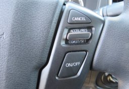 2022 Nissan Frontier - Image 31