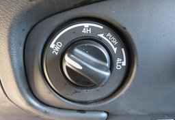 2022 Nissan Frontier - Image 34