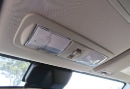 2022 Nissan Frontier - Image 41