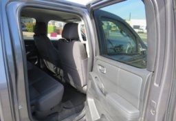 2022 Nissan Frontier - Image 19