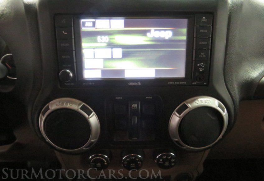 2012 Jeep Wrangler Unlimited - Image 34