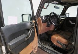 2012 Jeep Wrangler Unlimited - Image 17