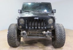 2012 Jeep Wrangler Unlimited - Image 12