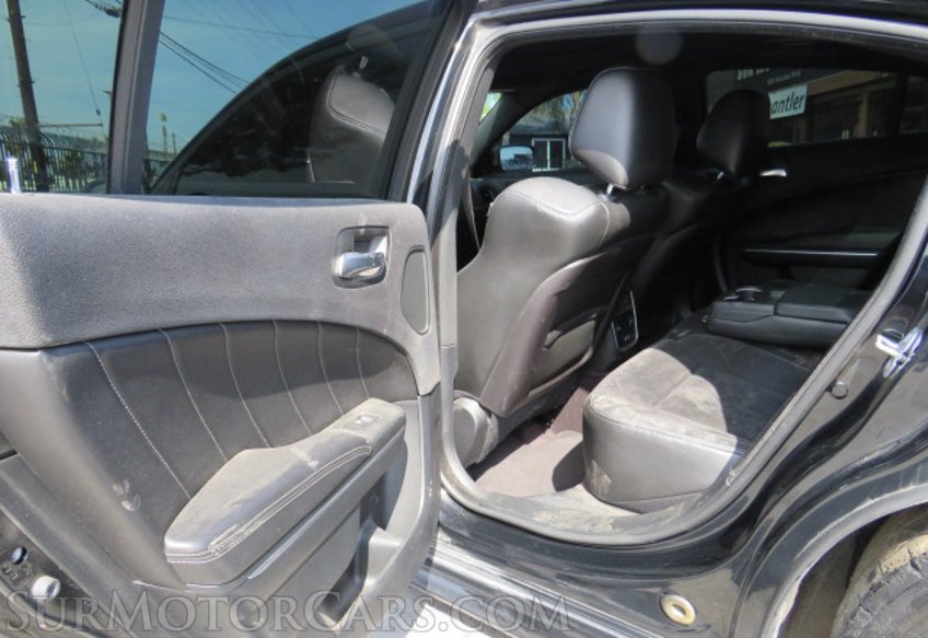 2018 Dodge Charger - Image 23